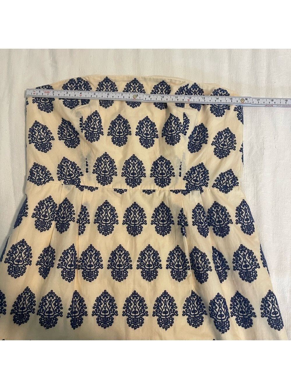 JCREW strapless embroidered mini/midi dress cream and blue size 10 pockets EUC - Picture 5 of 11